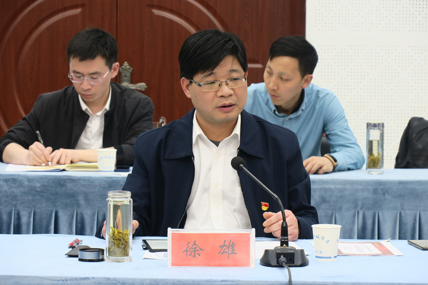 徐雄现场调度.JPG